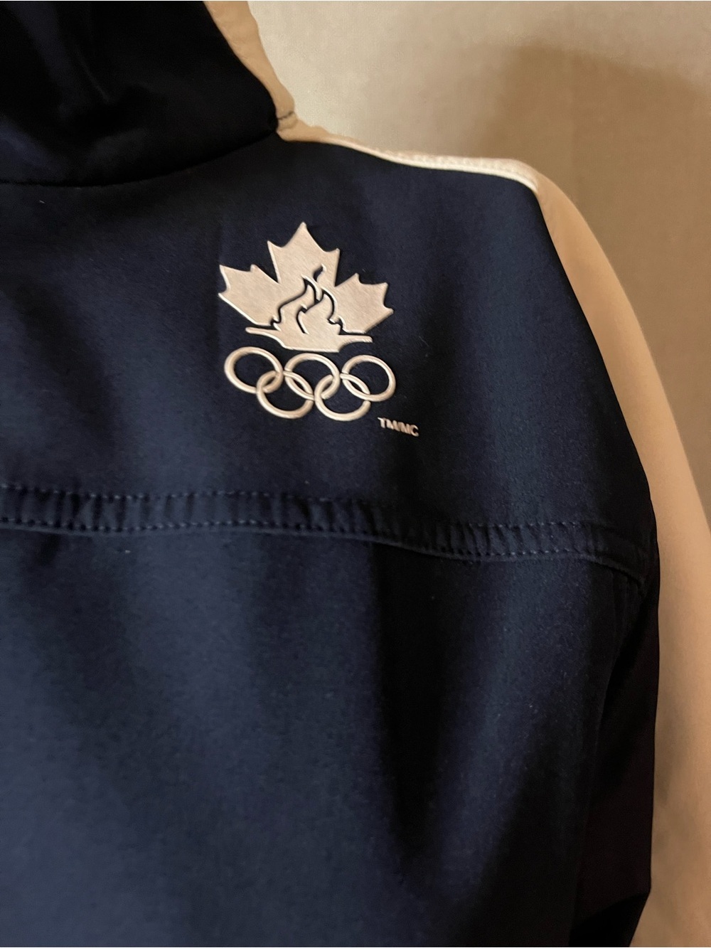 HBC Olympic Team Canada 2006 Zip-Up Soft Shell Jacket - Picture 4 of 9